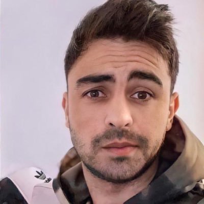 alq63's profile picture. #للمجد_بقيه 🎻