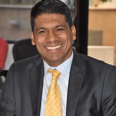 Abogado - Ex Alcalde Amagá 2016-2019 - Padre de Familia.