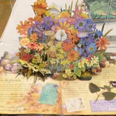 naruhodou___'s profile picture. 推理小説ファン。江戸川乱歩／岡嶋二人／東野圭吾／渡辺容子／横山秀夫／池井戸潤／長岡弘樹／好きな作家さんの本は全部読みたくなります。無言フォロー失礼します。ビジネス✕