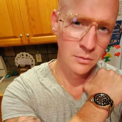 Regional Sales Director | Business Advisor | USA Football Coach | Formerly @EsportsNation & @DotEsports - Don't follow your dreams, lead them. Slenn30@gmail.com
