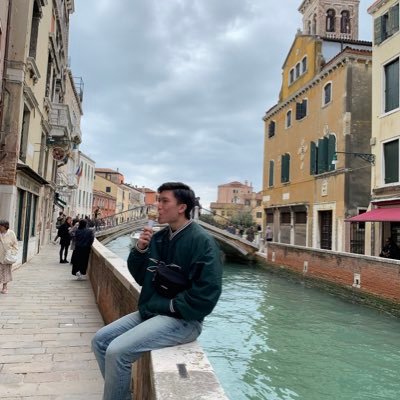 wensterrrr's profile picture. Karma is a bitch, just make sure she's beautiful CryptoTwitter: @BennyTheBacon