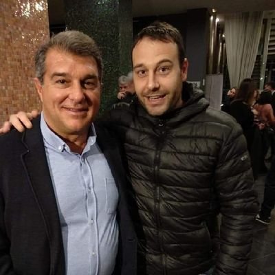 català desde naixament i fins la mort....barcelonista consegrat i molt fan de l esport en general!!!
