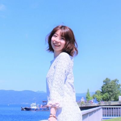 名古屋で働くデザイナー👩💻│28歳🐭│ベンチャー企業勤務│King Gnuファン│グラフィック・Web・アイデア色々を発信します📢
