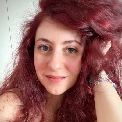 valentinamiele's profile picture. Check out my fashion/beauty blog!