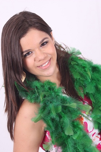 Sou Thais Gomes, estudante e sou uma pessoa divertida,mas tbm estressada ! Kkkk
http://t.co/pUQxRoxwSS