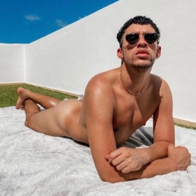 elmenda87695977's profile picture. Retwitteo lo que me gusta. +18🔥