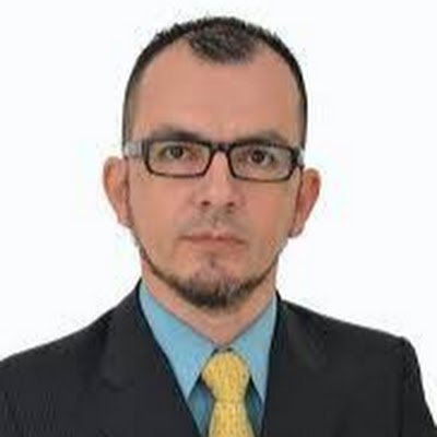 julian_profesor's profile picture. 