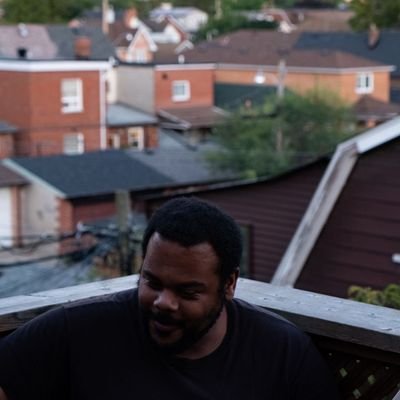 Assistant Professor of Philosophy @UofT He/Him Co-host @leftofphil My new book: https://t.co/6UU83OmhOE