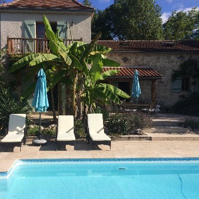 Holiday Home in South West France with heated pool and panoramic countryside views.