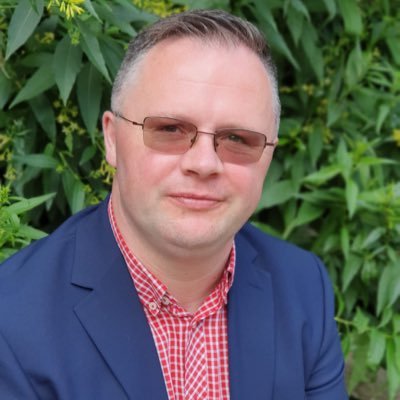 #SmallCharities, #EDI, food, technology and environment, + occasional P/politics. CEO @StonegroveCT, Trustee @ReachVolunteer, Treasurer #VictoriaHallHarrow