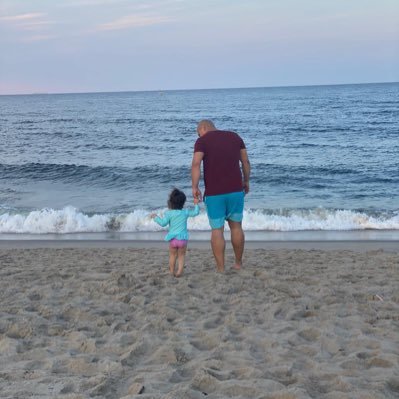 JR8238's profile picture. ⚽️🏀🏈