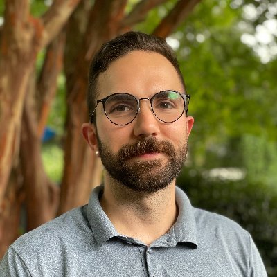 he/him/él 🇨🇺 MSIS Candidate at UNC ('23). Previously at YDS ('19). Work in research, digital, and instruction areas of a library.