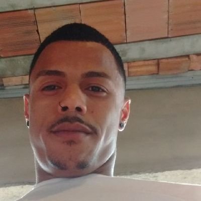 Rj-021
Amo os animais e odeio os humanos, rs 😅
Seja sua melhor versão!
Focado no momento e é isso.! 🤞🏽🍀🙌🏽🙏🏽🚀