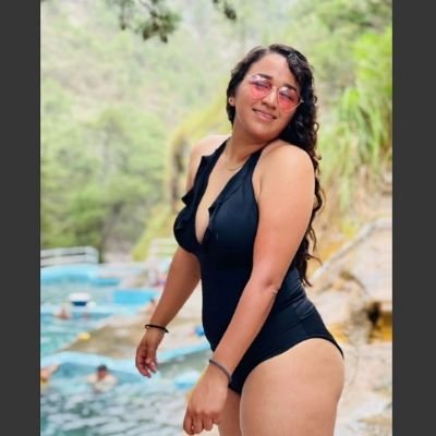 ItzeXela's profile picture. Ig: itzelxpxd

Casi zootecnista