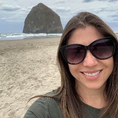 WorkingMomLove1's profile picture. Corporate Recruiter / Artist / Mom / passionate about supporting working mothers and diversity recruiting initiatives.