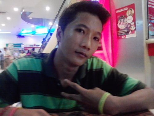 mAkZz_LeZtEr_rU's profile picture. 