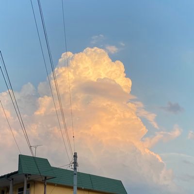 はじめまして〜(^^) 宮城県登米市在住の30歳です（＾_＾） このアカでは、日常の何気ない出来事をゆる〜く投稿する予定（＾ω＾） 気に入ってくれた人はフォローよろしくです！ ＃CODモバイル ＃PSO ＃マンガ ＃映画 ＃ダイエット #料理