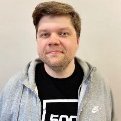 Product manager at https://t.co/OOxvJF9UIg. Mem master at https://t.co/sQmeqGupyS. Triathlete, husband and father. E-mail: me@ku-al.com Tg: @kuznetsovalexander