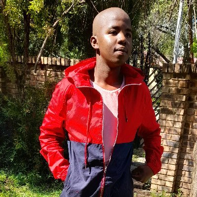 Ompheme14796209's profile picture. What u see on the mirror , it's your competition ♠️