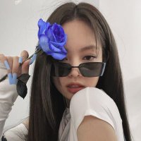 J E N N I E(@jjeniekim) 's Twitter Profile Photo