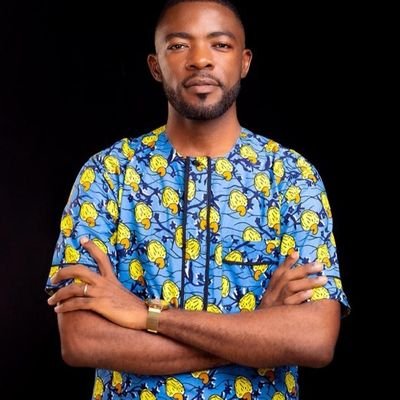 Je lutte pour la sécurité alimentaire au sein de @SaveOurAg & @MyKokochick. Je crée une armée d’entrepreneurs qui construit l’avenir depuis l’Afrique.
