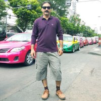 بــــــادشـــــــاہ خــــــــان (@khaan__jee) 's Twitter Profile