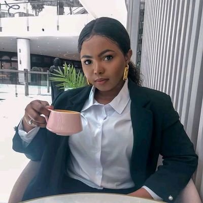 ZenzeleMercy's profile picture. Self respect and humble...Bosslady ✊💪💪💯💯