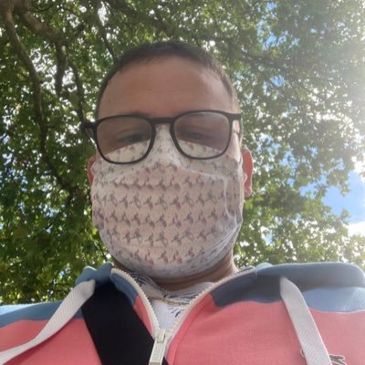 tonygwada971's profile picture. salut à tous