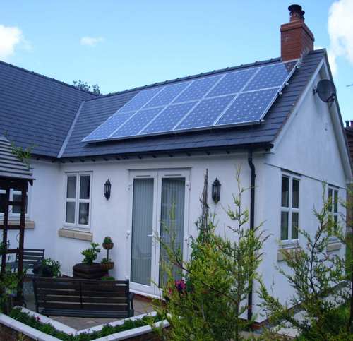 pvsolarpanelsuk's profile picture. A brand new concept in Photovoltaic Solar Panels for UK homes and businesses from Pennington Choices.