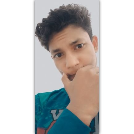 Shubham01546656's profile picture. We can balance the sheets of profits and loss of human feelings.....✨✨