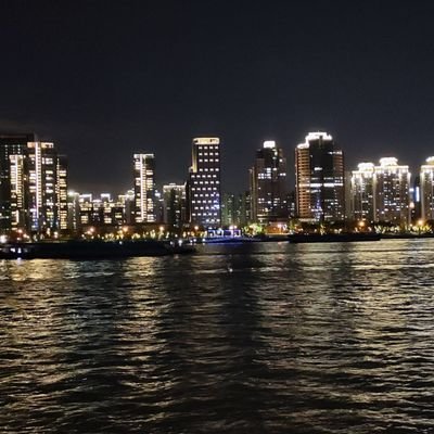 gongluofei's profile picture. 