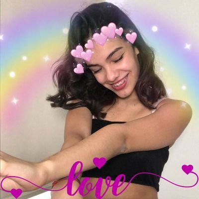 CMorepuche's profile picture. Habrá contexto de casi todo sobre Moresita