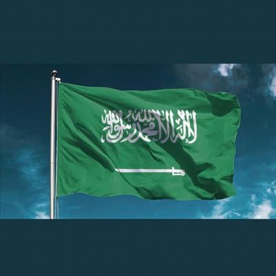 اللهم إجعلني لنفسي خيرًا، ولغيري نورًا، ‏ولمن حولي أثرًا طيبًا .