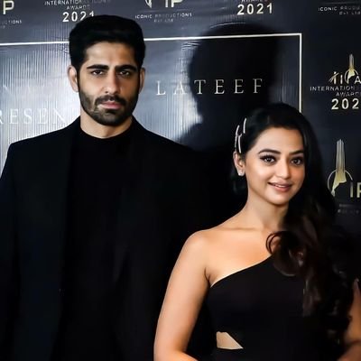 Inaaya561's profile picture. Be positive Be happy