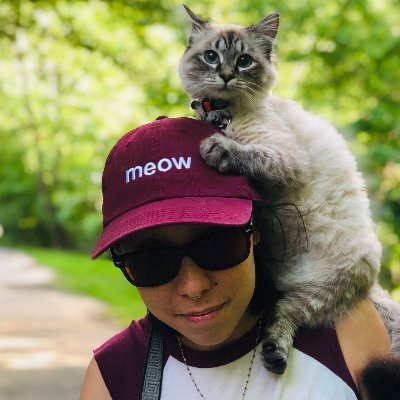 Sakranee's profile picture. Shit. What am I doing? I just want to be hip.