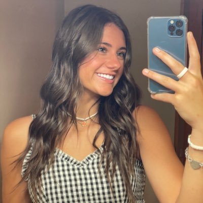 GracieKay32's profile picture. 