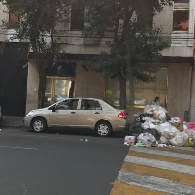 Vecin@s  de la colonia San Rafael, Cuauhtémoc, CDMX. Sin partidos. Quejas, sugerencias y denuncias ciudadanas.