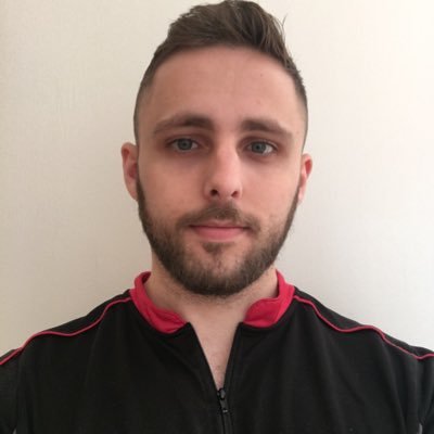 Personal Trainer based in Crawley, West Sussex. I specialise in fat loss, muscle gain and making you feel more confident in yourself. DM for PT and classes.