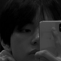 winniev 💜 (@disaster_vale) 's Twitter Profile