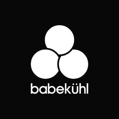 We are Babekühl*Babe-cool  —
a creative studio and new – media art collective based in Sydney.
We live at the cross-roads of Art, design and Technology.