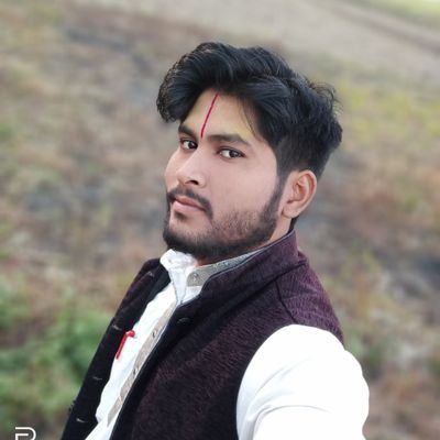 मैं एक कर्मकांडी ब्राह्मण हूं
वेद मंत्रों के द्वारा पूजा अर्चना करवाना
मेरा यही सर्वोत्तम कर्म है
जय सियाराम