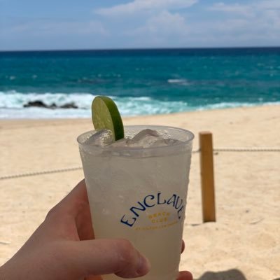 anotherdfwgay's profile picture. NSFW 18+ 🏳️‍🌈