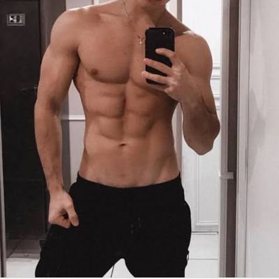 22 || Straight || Bull 🐂|| Single || welcome #nudes😉
Exploring My naughty side😈
Follow me for Fun and real meets. 
Daddy of 🍑@aliyakhan989