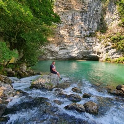 Ignatkik's profile picture. Hey!
Passionate about crypto art