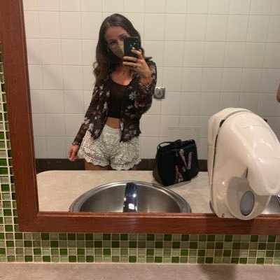 kaylakolaski_'s profile picture. 