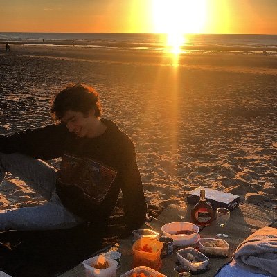 dries_leclercq's profile picture. Pedagogische wetenschappen | 🏳️‍🌈 | hij/hem