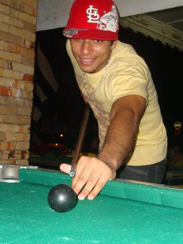 Estudante de contabilidade da UFPB, trabalho , Flamenguista de coração e surfista de final de semana o/.