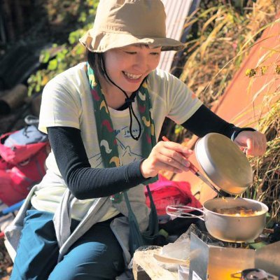 写真企画室ホトリをやってる人/山のおみやげクリエイターmt.souvenir(https://t.co/eRR2HGtzu1)/自家製写真本、展示やWSなど写真関係のイベント企画/山と島と車の旅好き/釣りとキャンプも/ギャラリー写真企画室ホトリ @fotori_gallery/『山の辞典(雷鳥社)』@yamadoriMT