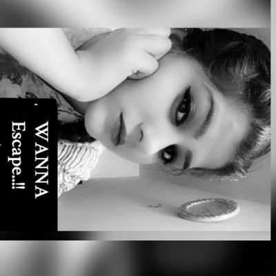 OyeSundas's profile picture. I'm not your average woman.. i'm a scorpio woman 😎
insta: sundas_oye. 
sc : sundasoye.


spree; @Snds_sheikh