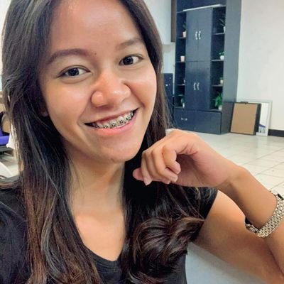 flrnc_'s profile picture. philophobic